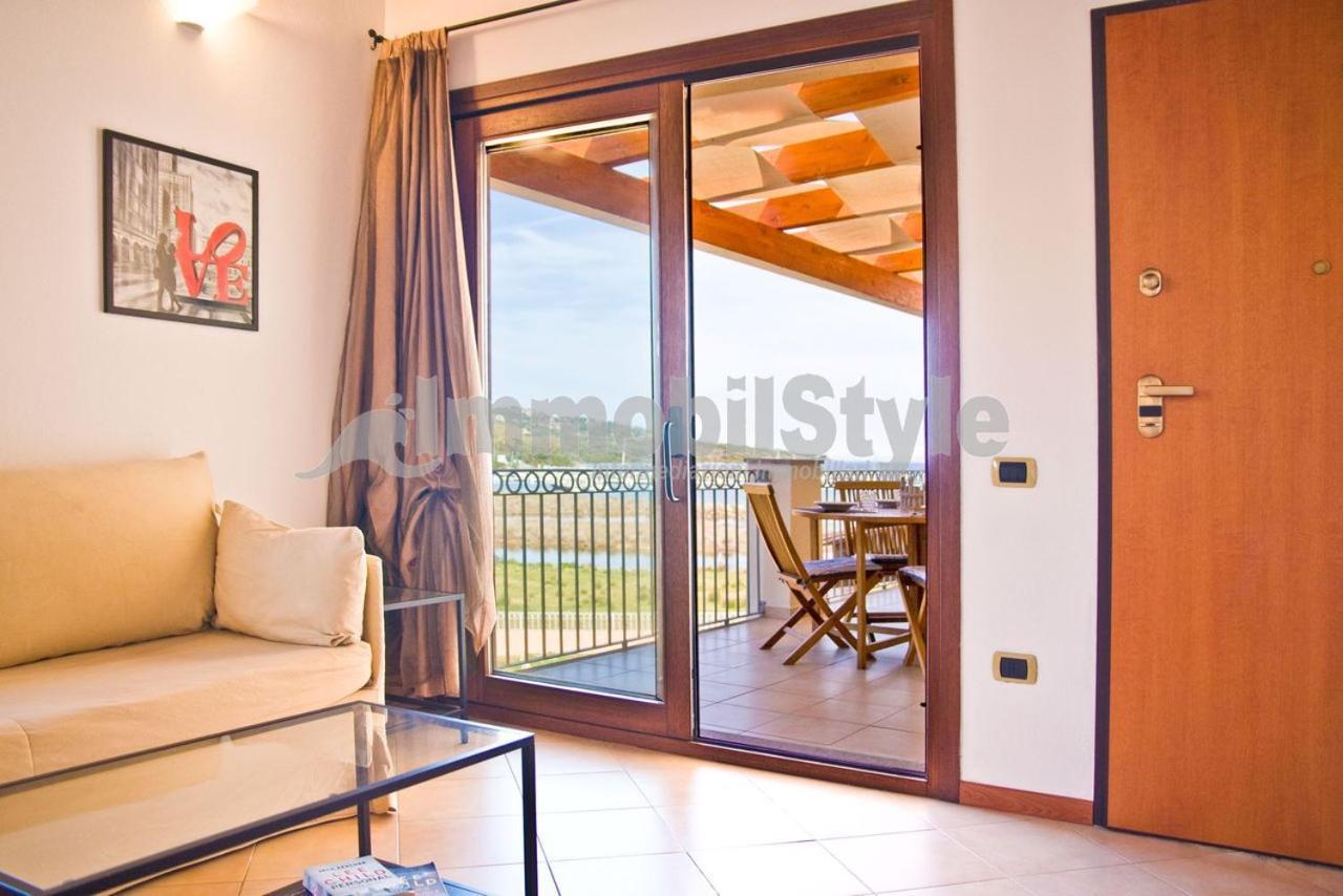 I Mirti Di Porto Pozzo Apartment Exterior photo