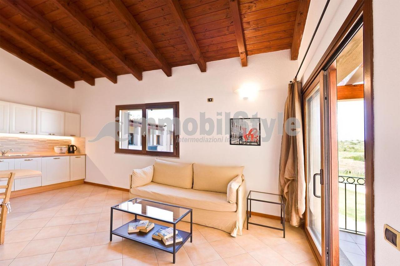 I Mirti Di Porto Pozzo Apartment Exterior photo