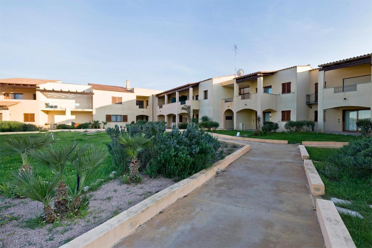 I Mirti Di Porto Pozzo Apartment Exterior photo